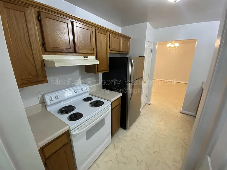 211 Cedar Ridge Dr — Photo 12