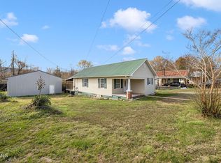 1113 W Irish St, Greeneville, TN 37743