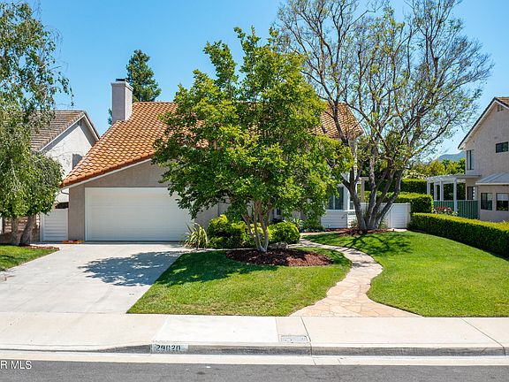 2nd image of 29020 Hollow Oak Ct