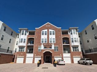 8606 Wintergreen Ct UNIT 207, Odenton, MD 21113