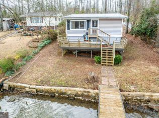 126 Elizabeth Cir, Jackson, GA 30233