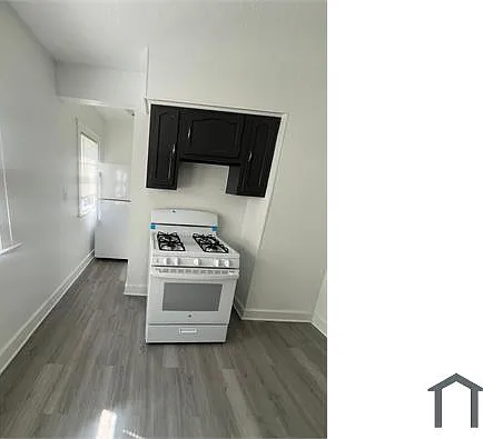 4 bed, $1,500 — Photo 3