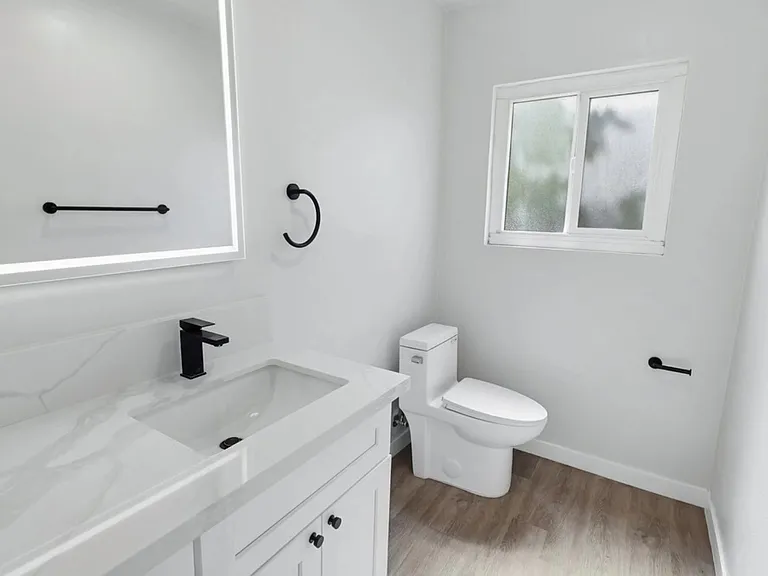 354 4th Ave #1 — Photo 82