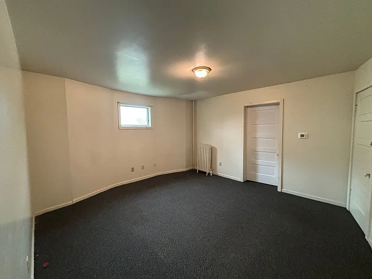 628-630 Moosic Street — Photo 7
