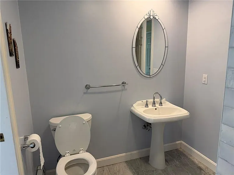 29 Swan Ct — Photo 22