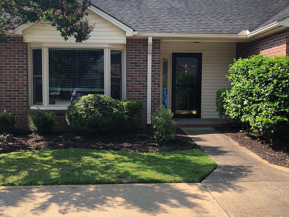 Front of townhouse
