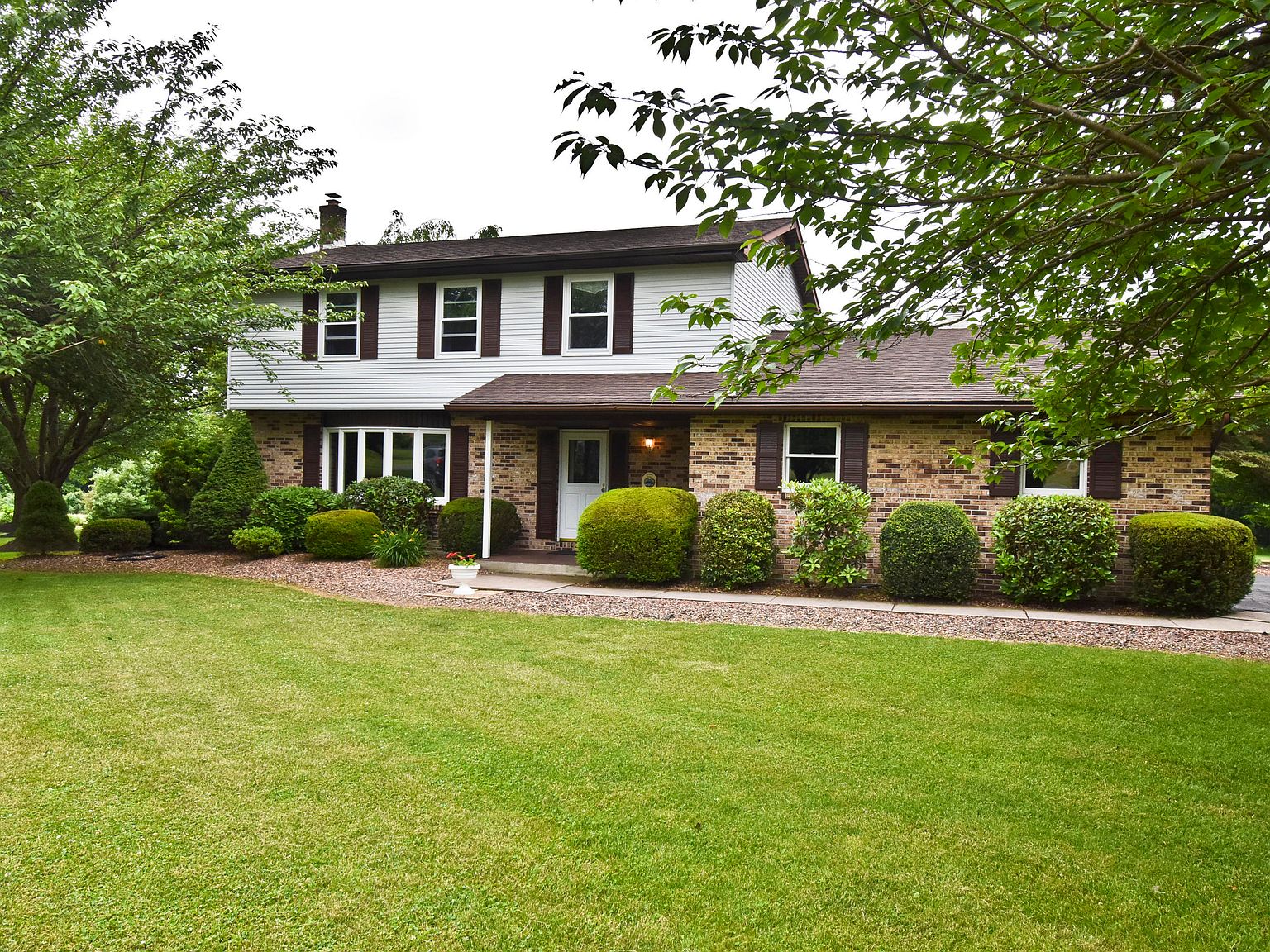 331 Frutchey Ct, Mount Bethel, PA 18343 Zillow