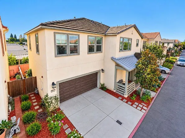 4272 W 5th St, Santa Ana, CA 92703