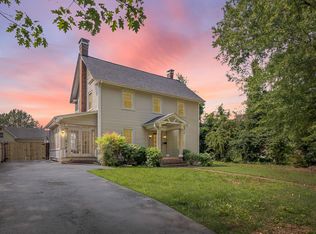 434 S Hawthorne Rd, Winston Salem, NC 27103