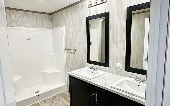2nd image of 1525 Folkstone Ct