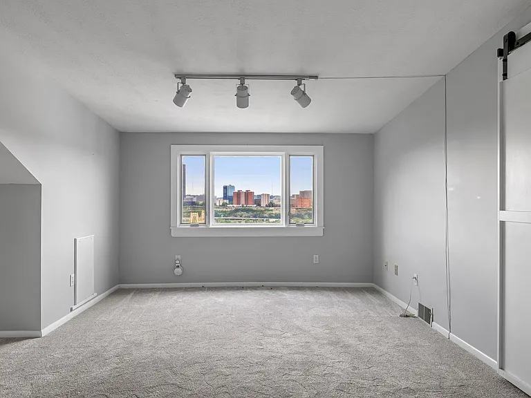 101 Brosville St — Photo 45