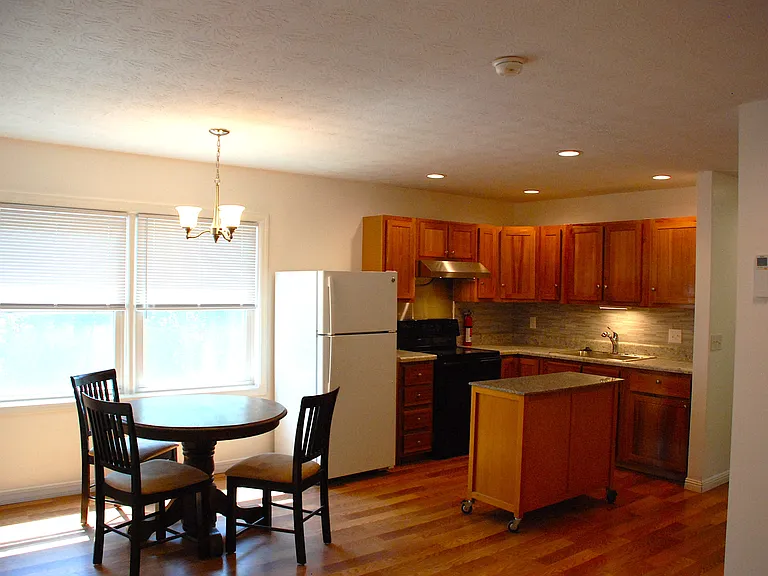 30 Monroe Ln — Photo 6