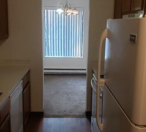 3rd image of 11620 Rainier Ave S APT 308