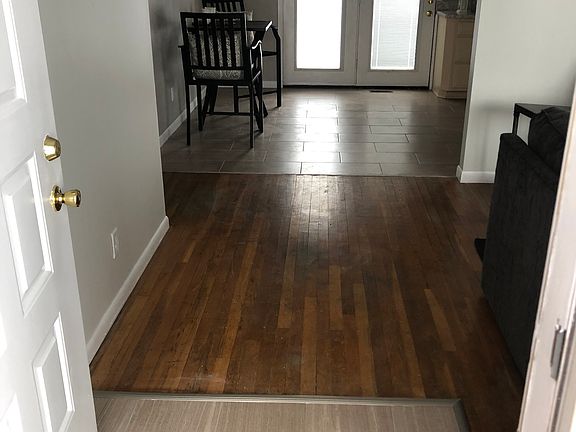4th image of 8451 E Wabash Ave