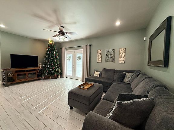 4th image of 102 Timberland Rd