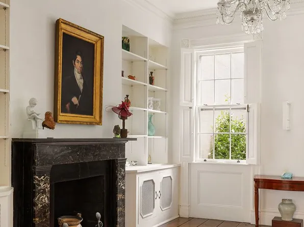 29 Vandam Street image 9 of 16