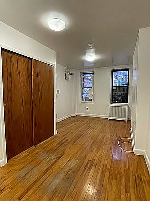 4th image of 420 W 56th St APT 4