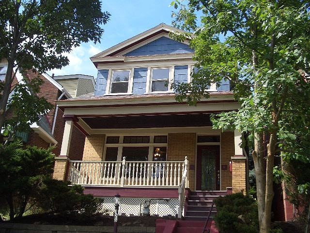 1st image of 123 E Meyers Ave