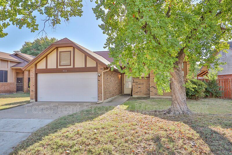 1st image of 7414 Myrtle Trl