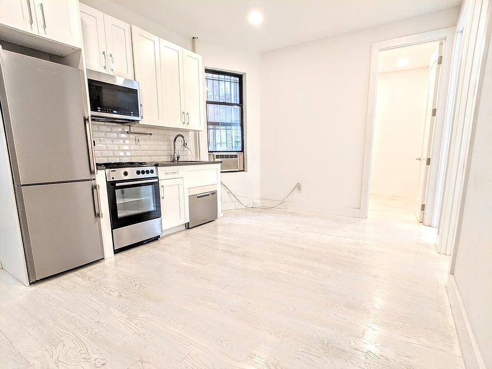 1st image of 246 Bainbridge St #2A