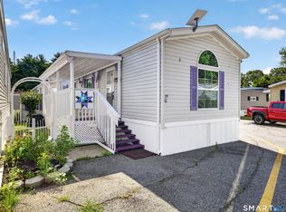 1290 North Rd #29, Groton, CT 06340