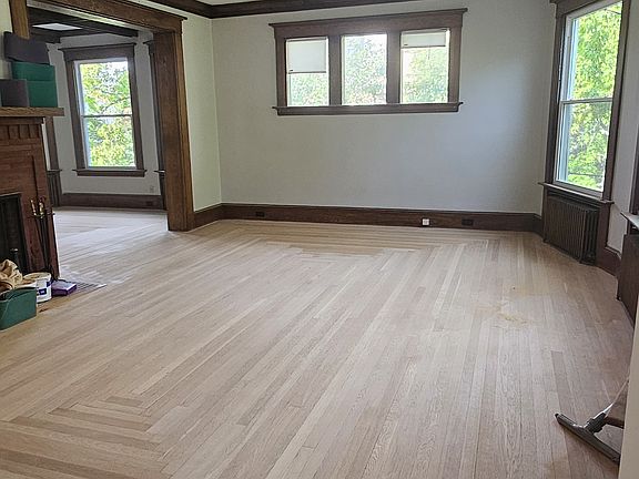 4th image of 54 Hubinger St #2A