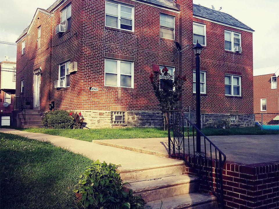 2nd image of 4063 Comly St