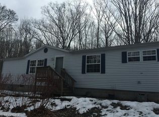 8763 Warwick Rd SE, Warren, OH 44484