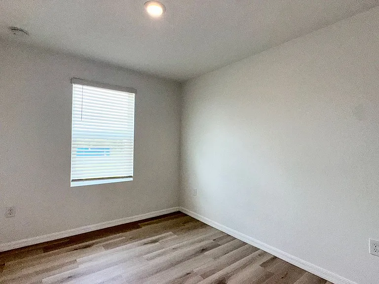 3588 Landing Net Dr — Photo 26