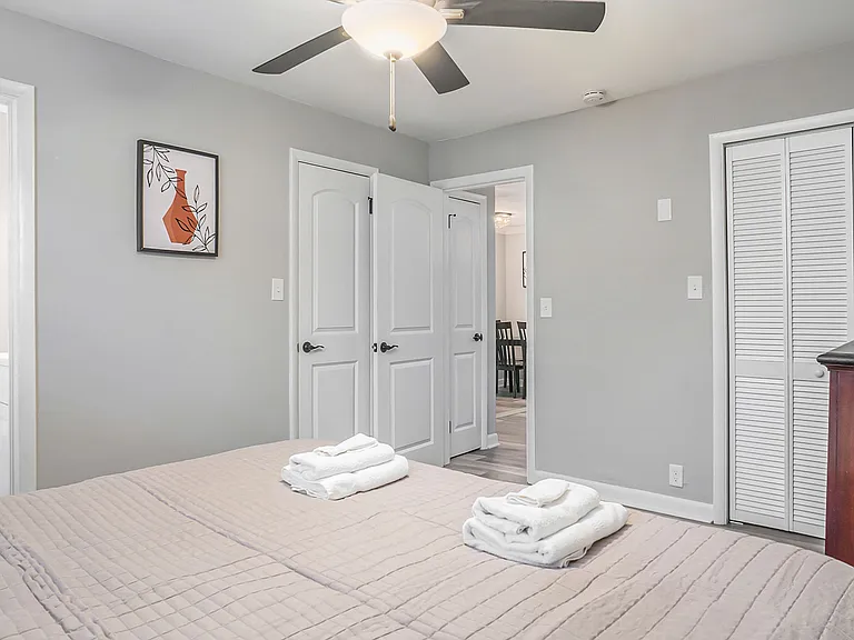 1075 W Ocean View Ave — Photo 26