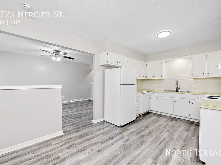 4723 Mercier St — Photo 5