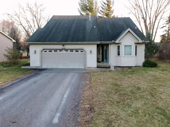 228 126th Ave NW, Coon Rapids, MN 55448