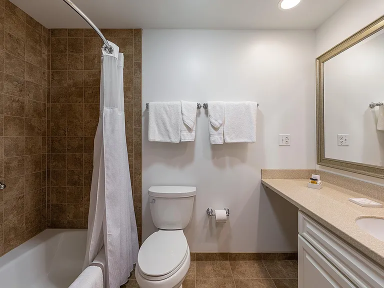 116 Lancaster Ave — Photo 6