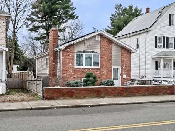 276 Malden St, Revere, MA 02151