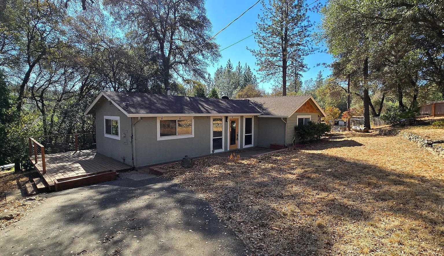 3-bedroom, 2-bath home in Grass Valley — Photo 1