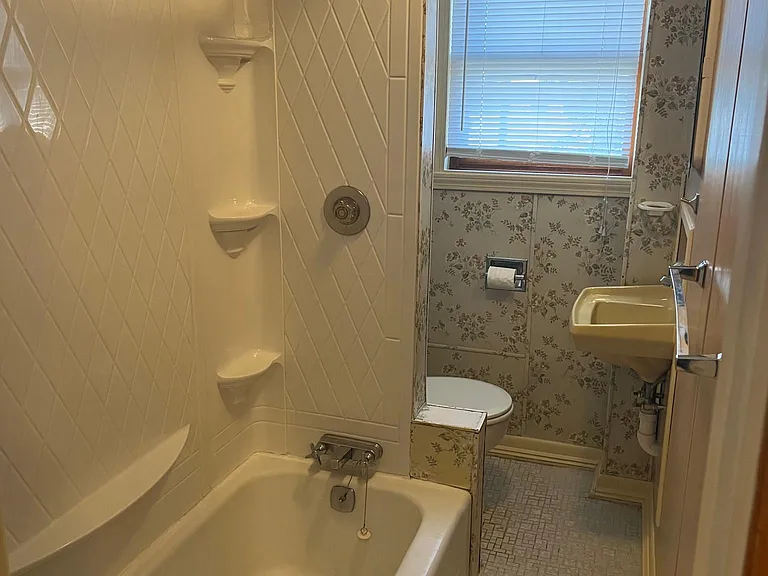 38 Brightridge Ave #2 — Photo 6
