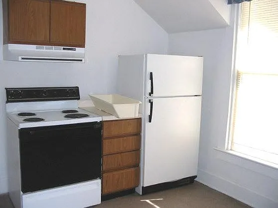 2 bed, 800 sqft, $825 — Photo 4