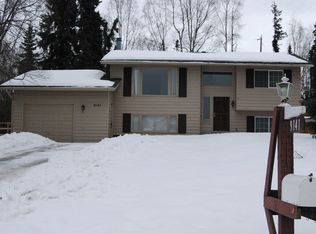 9141 Claridge Pl, Anchorage, AK 99507