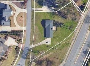 3475 Valley Vista Rd SE, Smyrna, GA
