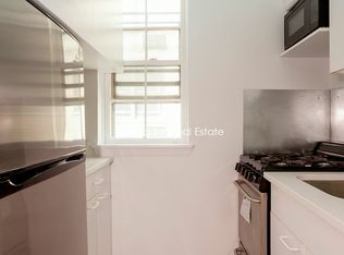 112 E 11th St APT 1B, New York, NY 10003