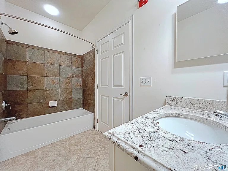 113 Center Meadow Ln #113 — Photo 13