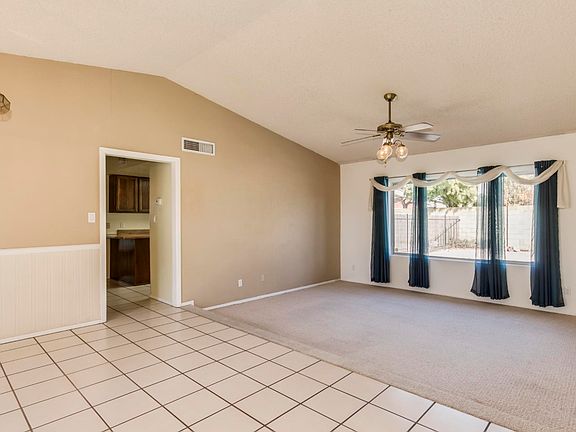 3rd image of 8609 N 48th Ln