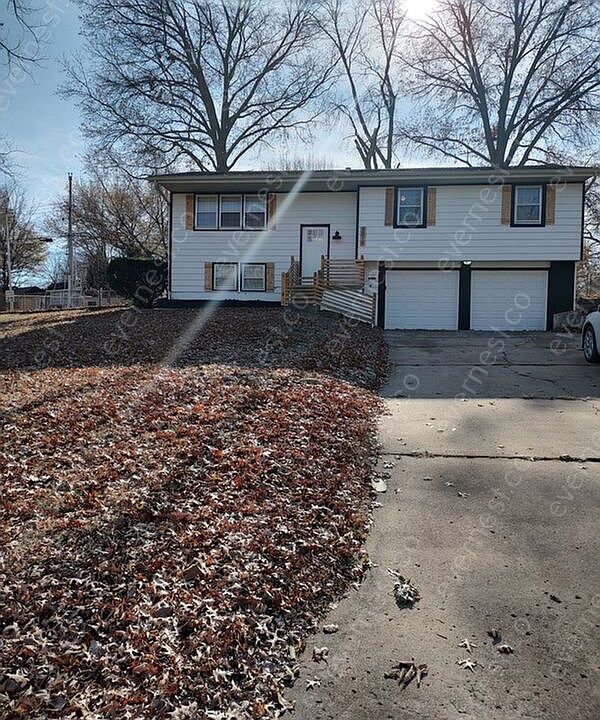 1st image of 9019 E 89th St