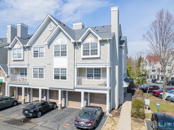 55 Guisborough Way, Edison, NJ 08820