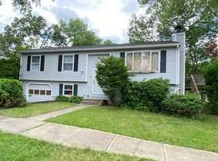85 Sanford St, West Haven, CT 06516