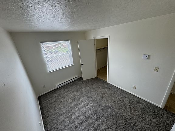 5th image of 819 Mosgrove St #111