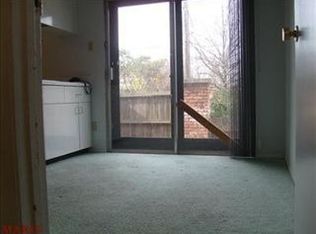 7266 N Hanley Rd, Hazelwood, MO 63042