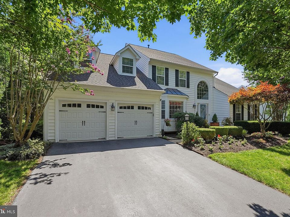 1st image of 21598 Goodwin Ct