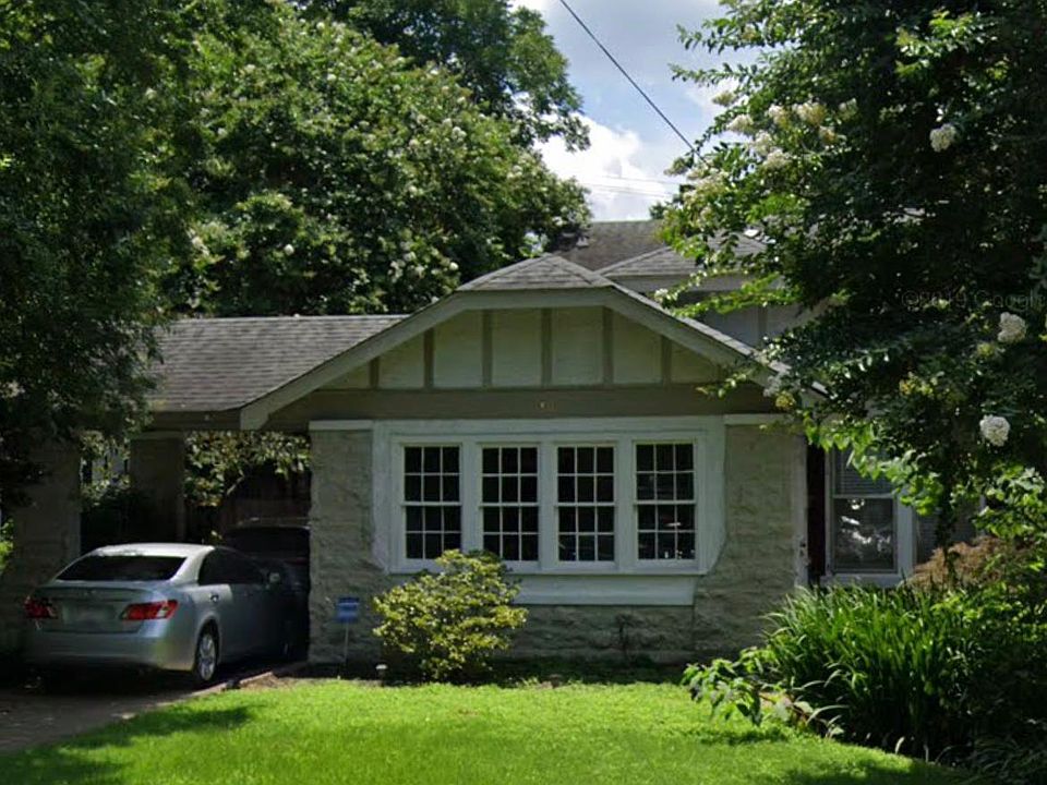 2nd image of 1941 Snowden Ave