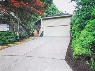 11 Saint Helens Cir, Lake Oswego, OR 97035
